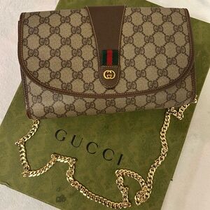Gucci Crossbody bag